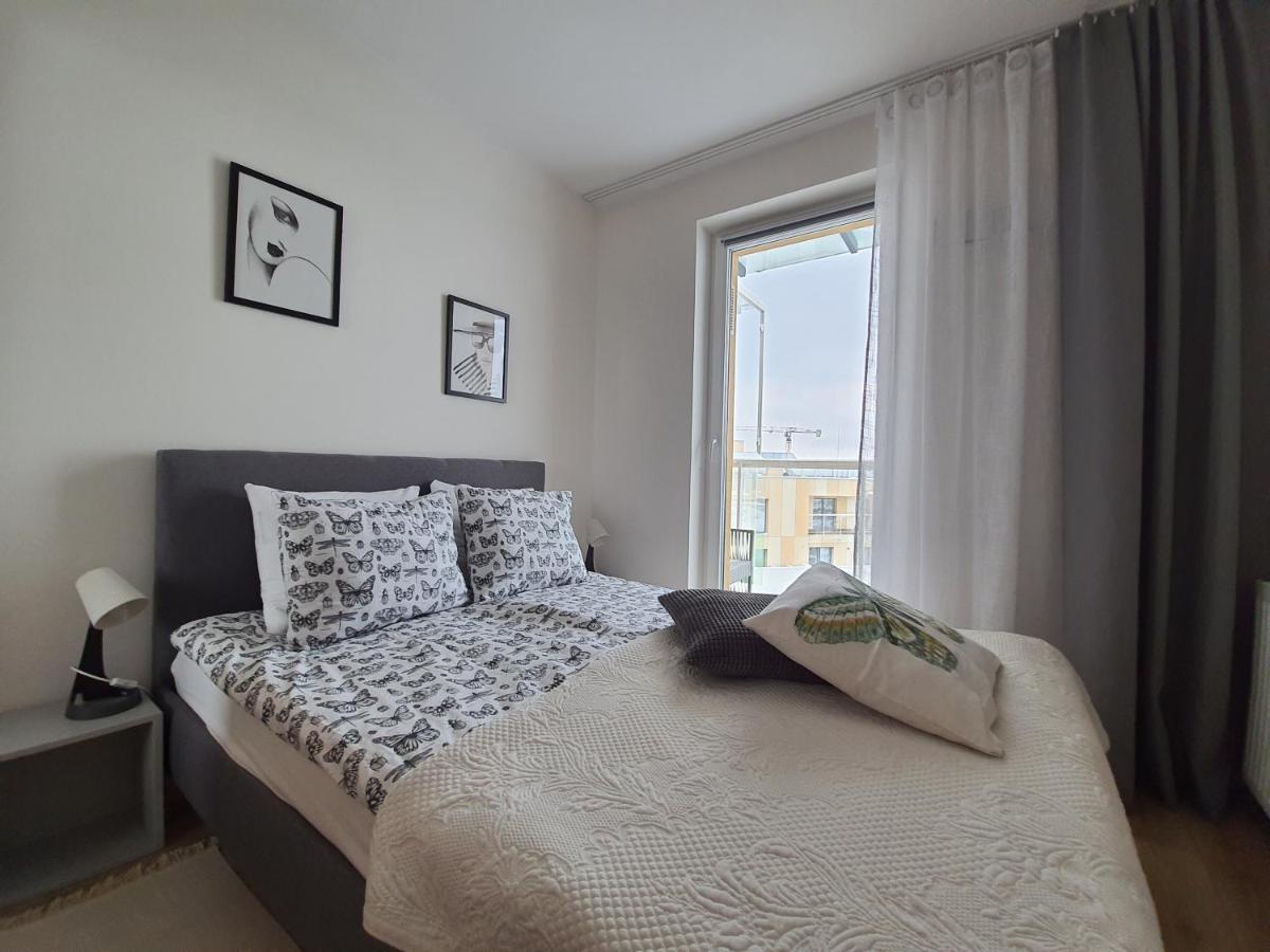 Apartament Krakowska Prestige Apartment Wroclaw Bagian luar foto